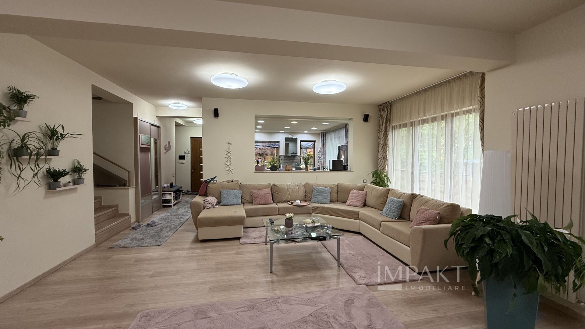 Casa deosebita 6 camere Faget cu teren generos de 1100 m2 - Poză 9