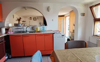 Casa si teren de 916mp in Sacele,cu front la B-dul Brasovului - Poză 14