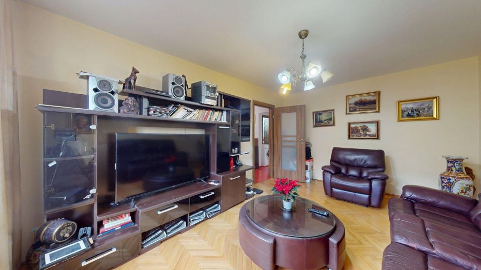 Apartament 3 camere Metrou Valea Ialomitei - Poză 3