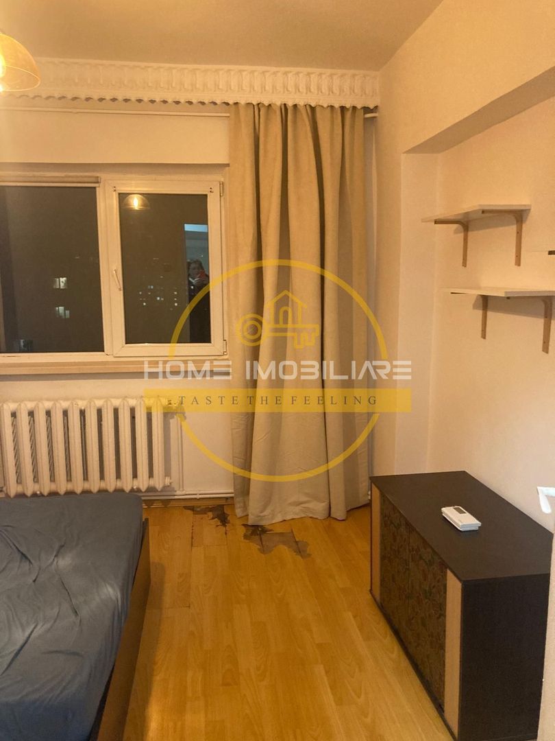 Centru Civic/ Apartament 3 camere/ Decomandat/Fara Risc Seismic - Poză 4