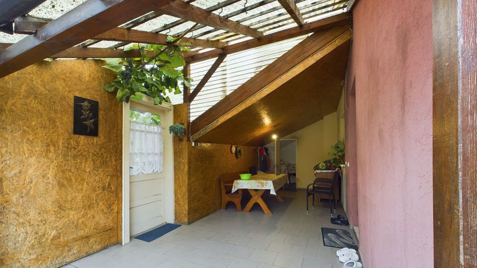 Casă pe un nivel in Pișchia - Poză 13