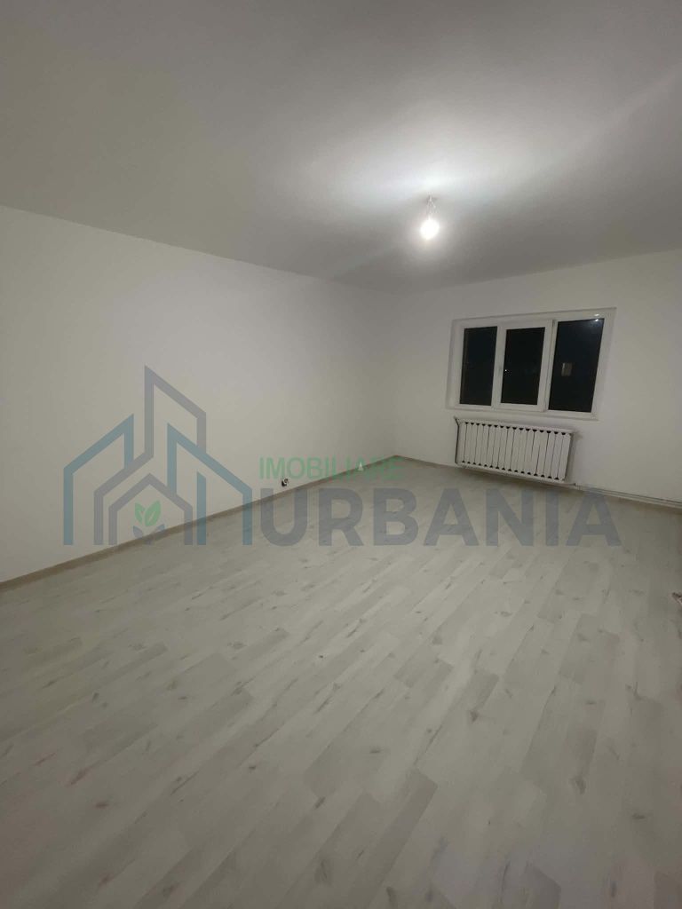 Apartament 3 camere renovat, Tomesti – vanzare - Poză 2