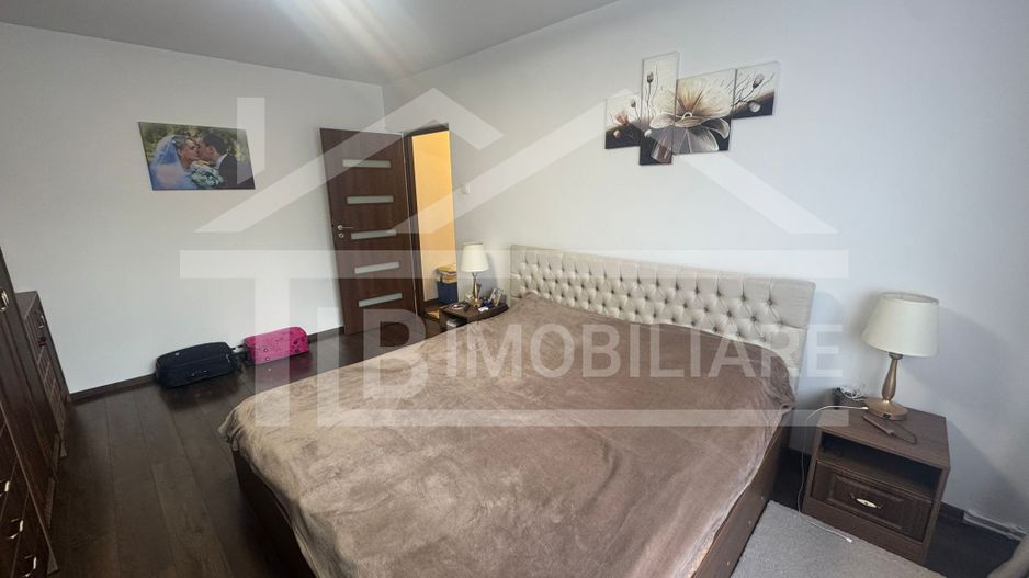 Apartament cu 3 camere, 70 mp, decomandat, garaj, Zona Fortuna - Poză 3