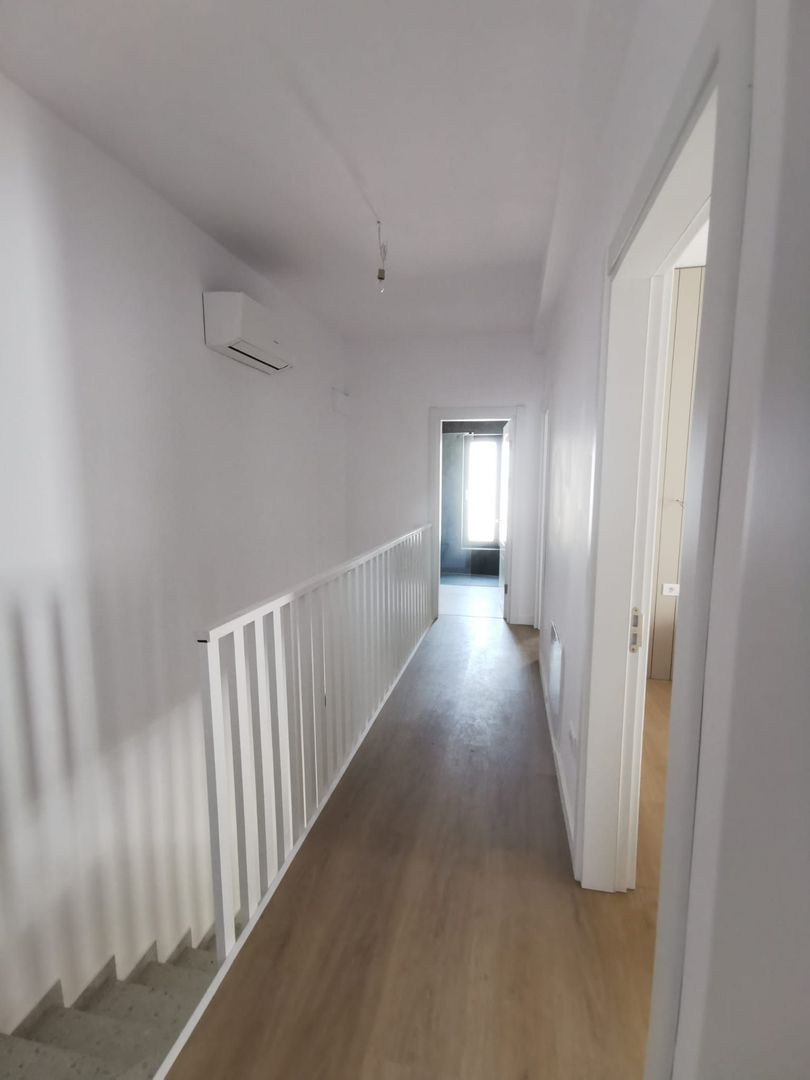 Vila tip duplex 4 camere mutare rapida Pompa Caldura Titan Pallady - Poză 9