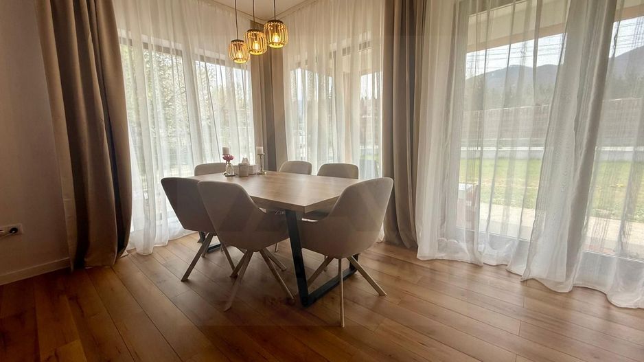 Casa individuala premium 145 mp utili pe un nivel teren 500 mp in Sadu - Poză 1