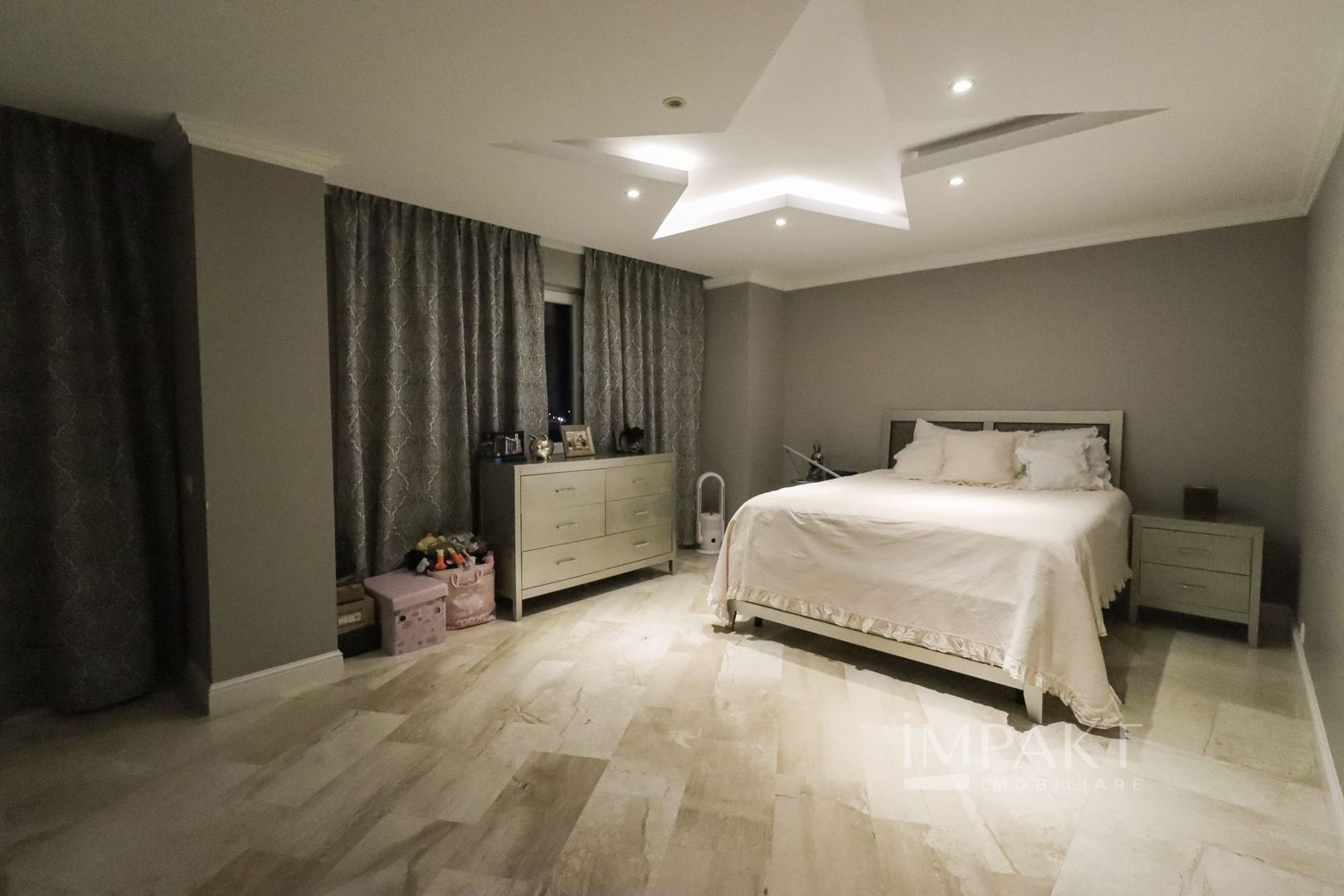 Apartament modern cu 3 camere, spatios de 120 mp, cartier Zorilor! - Poză 13