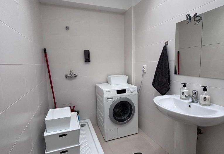 Inchiriere  apartament 3 camere | Damaroaia | Băneasa - Poză 16