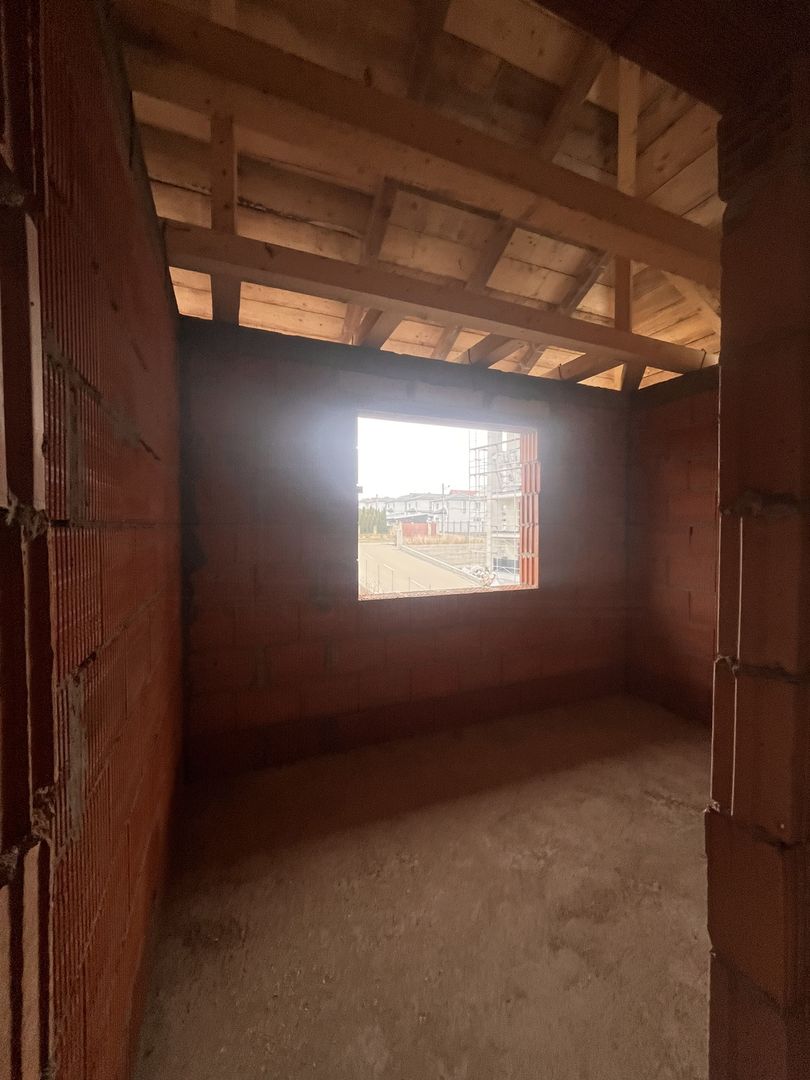 Duplexuri de Vanzare 112 Mp Utili I Suceava/Ipotesti I 150.000Euro - Poză 9