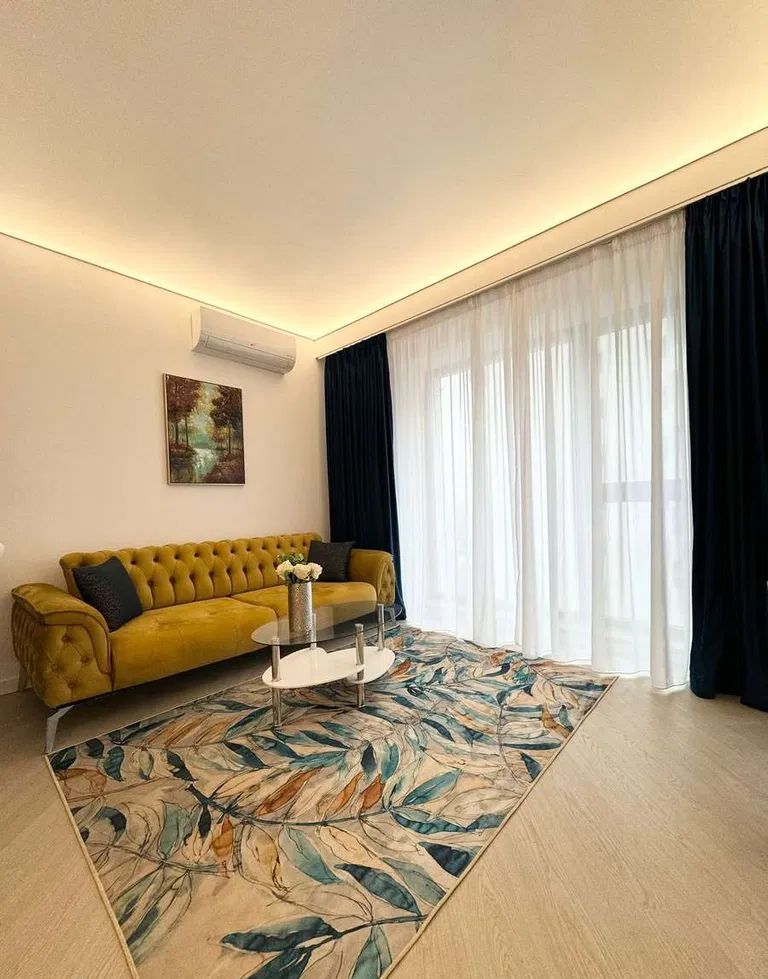 Închiriez apartament 2 camere – Complex Cortina North, București - Poză 2