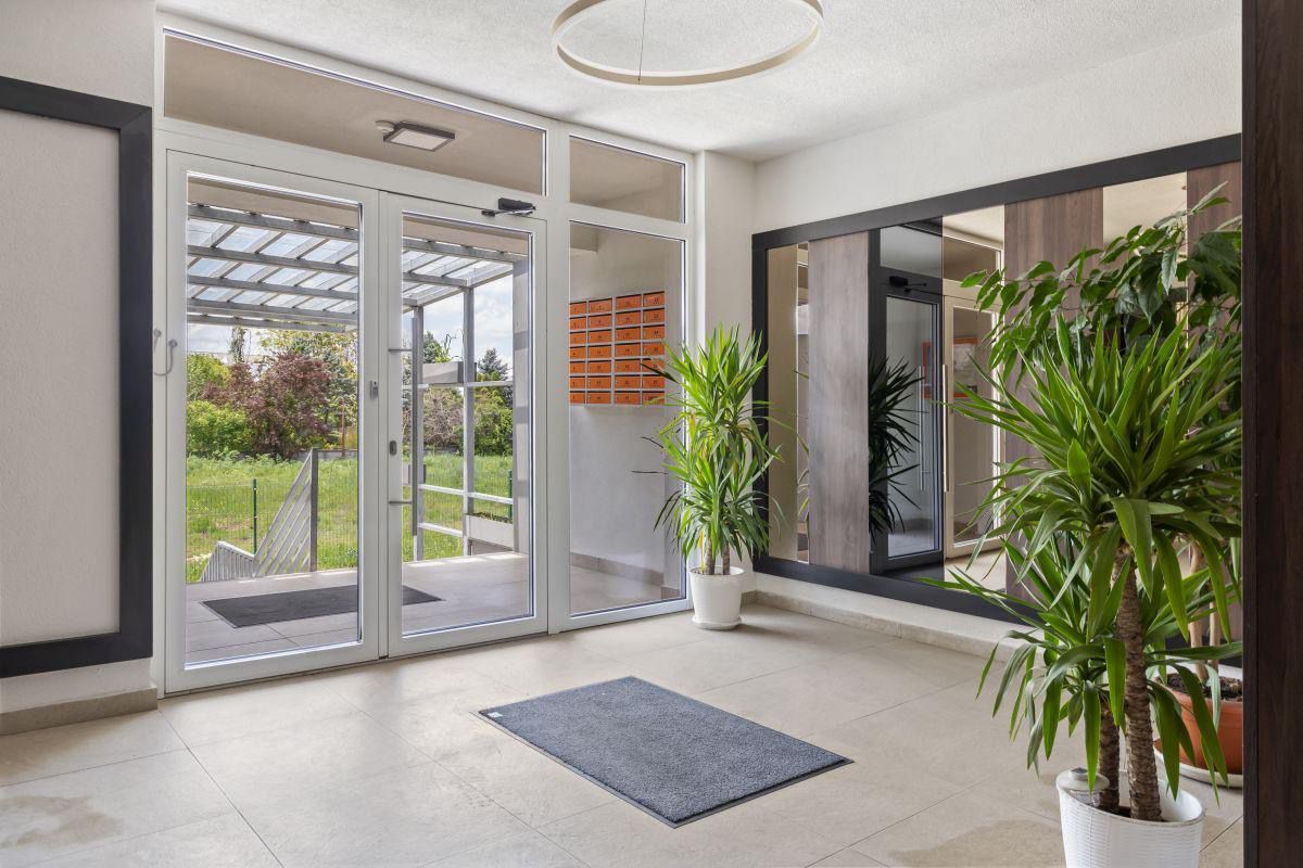 Rafinament și relaxare: Apartament 4 camere cu vedere la lac|Sisești - Poză 10