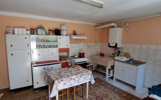 Casă individuală 2 camere | Cornățel | curte 633 mp, șură - Poză 9
