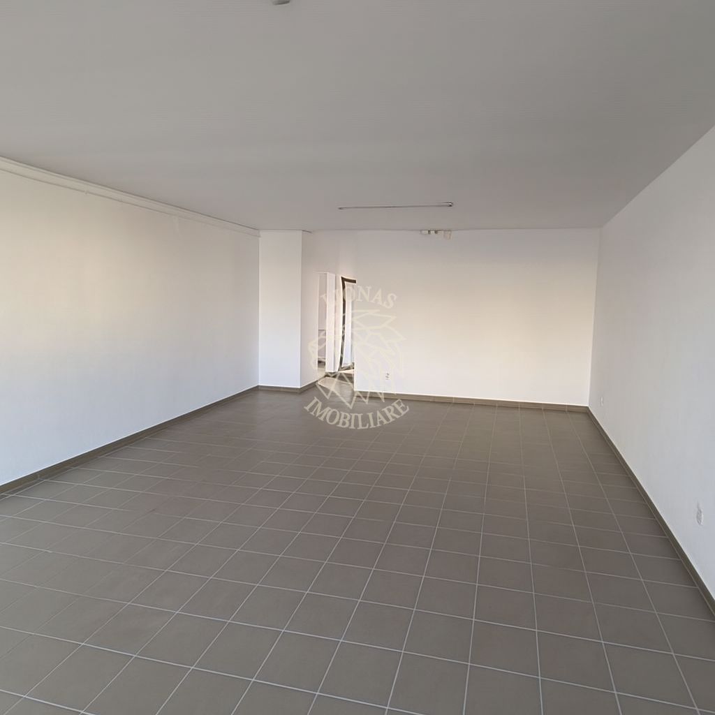 Spatiu Nou 3 camere 73 mp-parcare-ideal birou, cabinet-Central - Poză 2