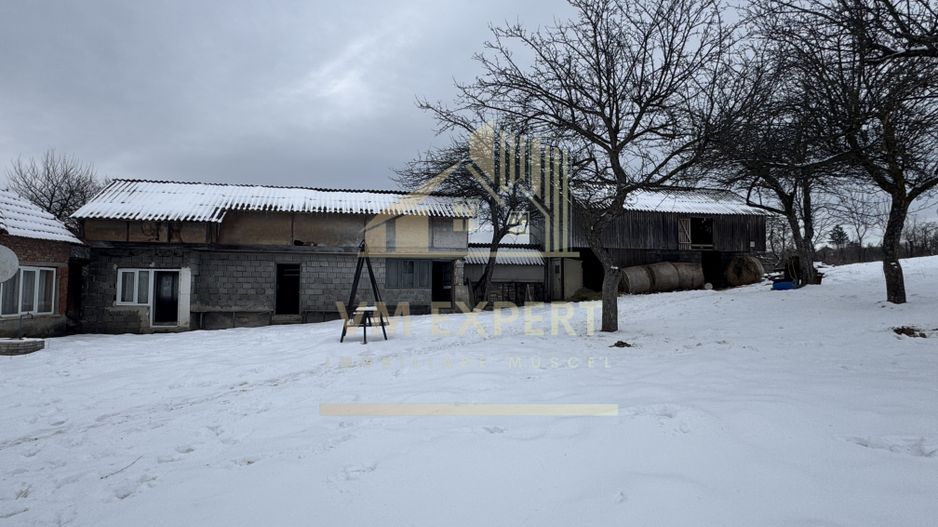 CASĂ 4 CAMERE TEREN 3038 MP ALBEȘTII  DE MUSCEL - Poză 28