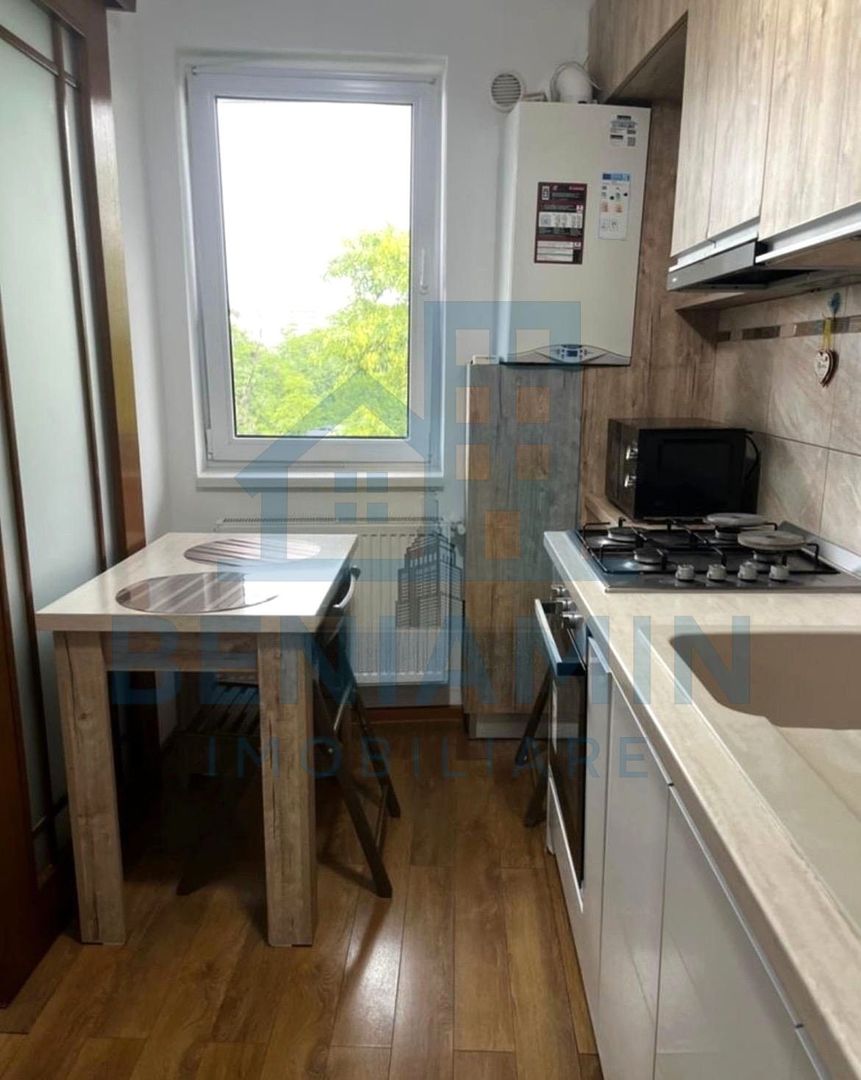 Apartament-2-Camere-Semidecomandate-53mp-Mobilat-Utilat-Parcare - Poză 5