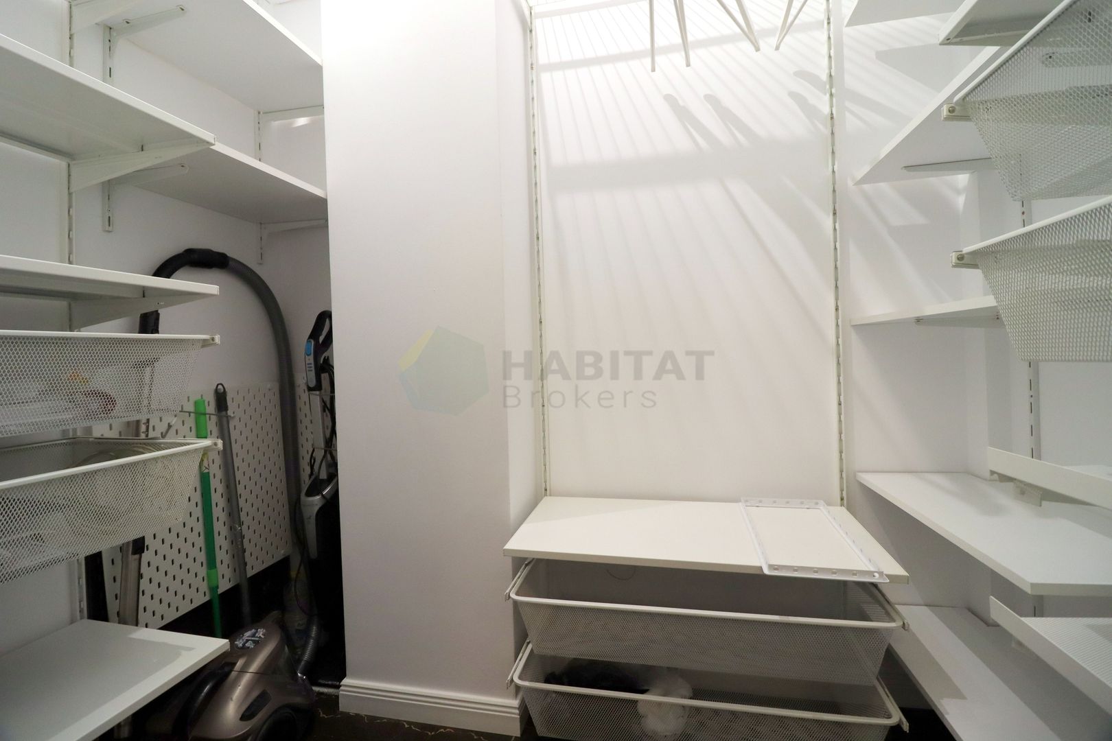 4 Camere (153 mp utili) în Blocul Scala - Poză 21