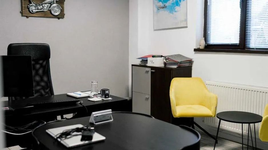 APARTAMENT 5 CAMERE BLOC NOU METROU 1 MAI - Poză 3