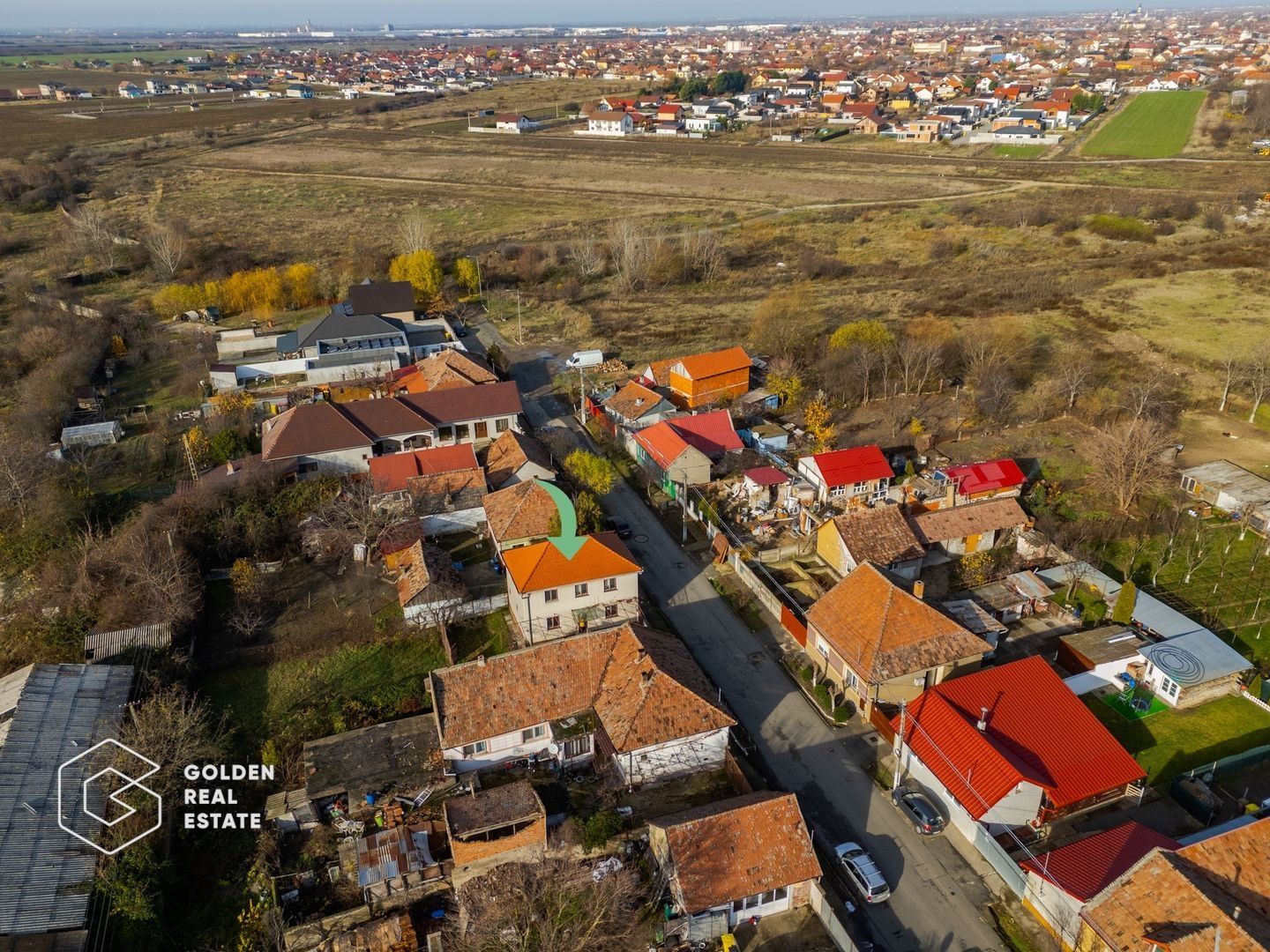 Casa cu teren de 569 mp, zona Confectii Cadas comision 0% - Poză 17