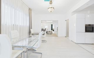 Apartament modern cu 4 camere pe Bulevardul Dacia - Poză 9