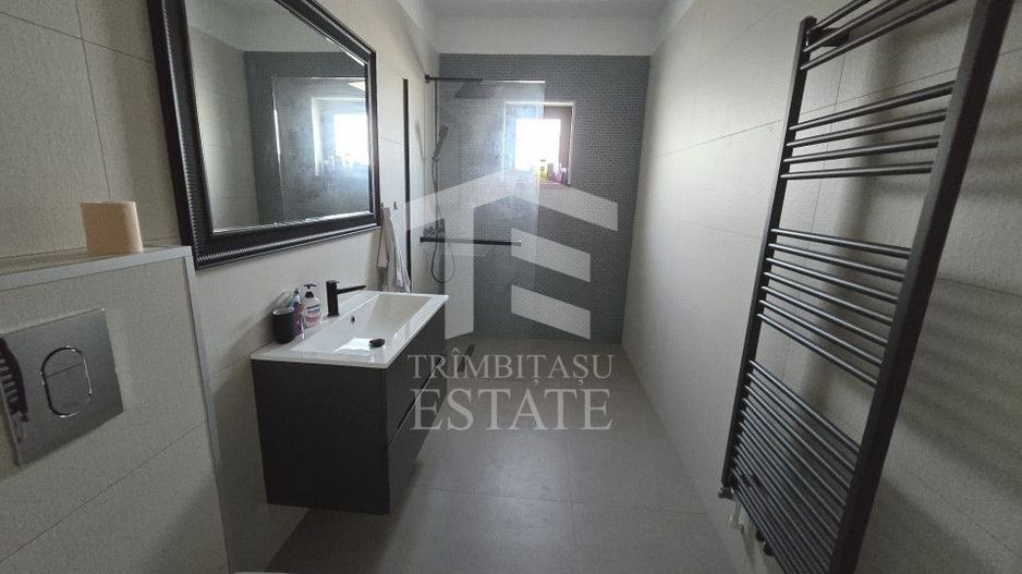 TUZLA - 3 camere | modern | lux | gata de mutat | complet mobilata - Poză 35