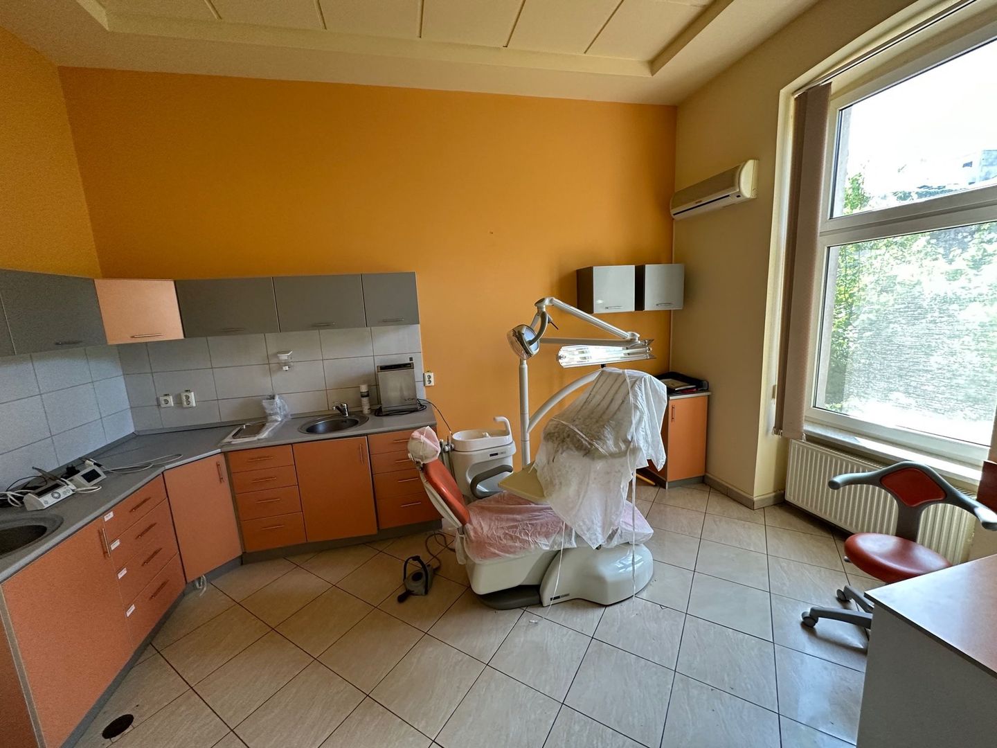 Ultracentral  format din 2 apartamente cu CF separat - Poză 14