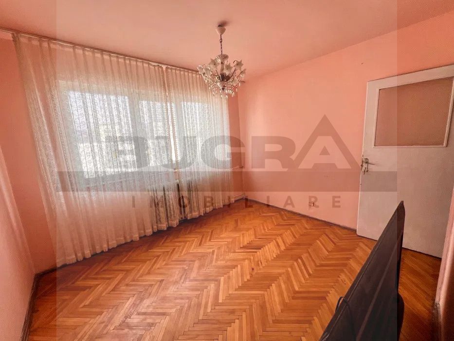 Apartament cu 4 camere, decomandat, 80 mp, zona Grigore Alexandrescu - Poză 3