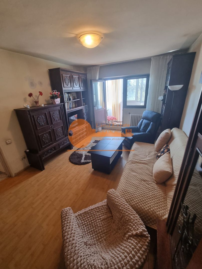 3 Camere la 3 minute Metrou Crangasi- Parc - Bloc Reabilitat - Poză 3