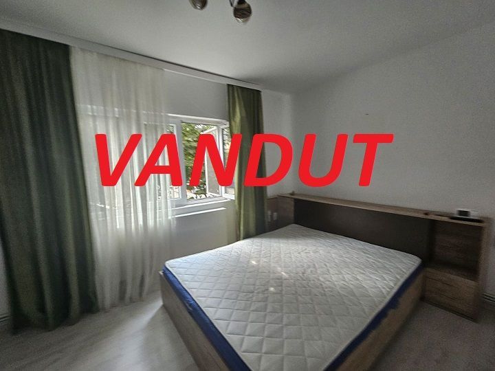 Apartament parter Judecatorie Topoloveni - Poză 1