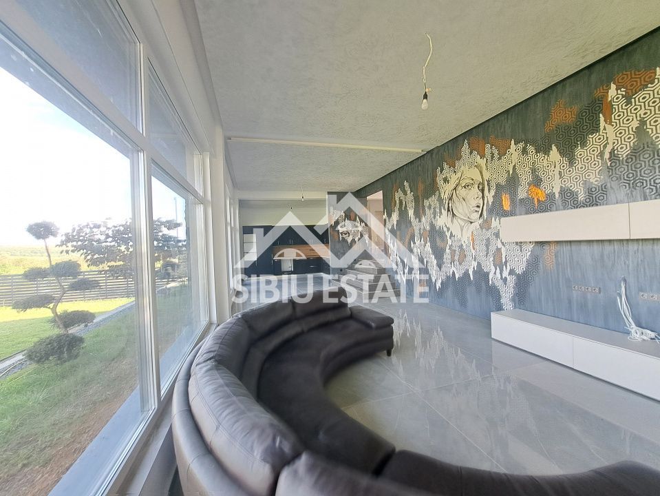 Casa Sibiu Cisnadioara, garaj, piscina, terase panoramice - Poză 32