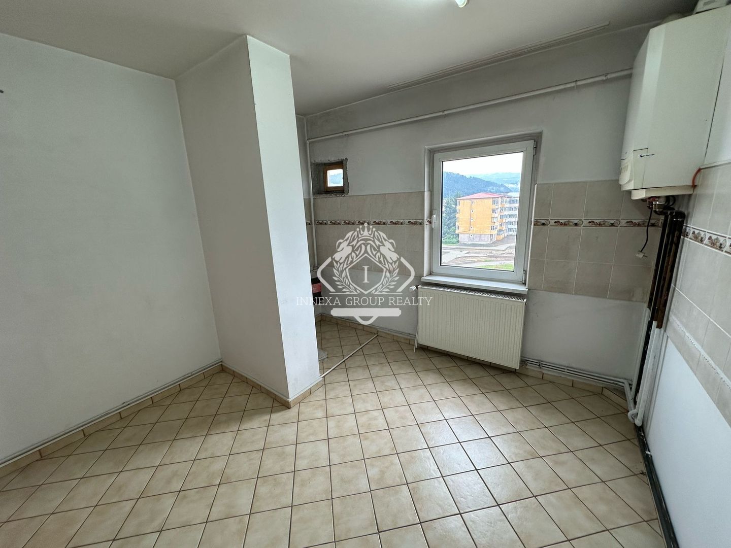 Apartament 3 camere, decomandat, 76mp, in zona Grui - Poză 2