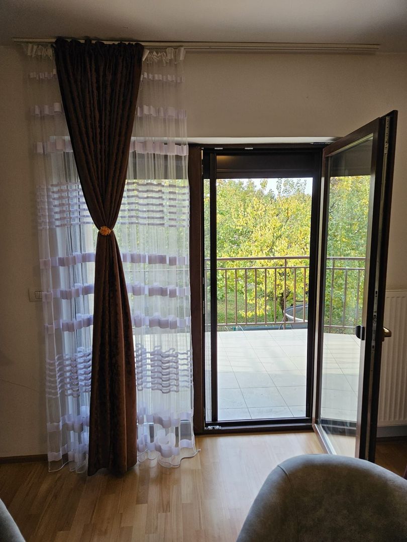 Freidorf | 3 Camere | Scara interioara | Loc de parcare inclus in pret. - Poză 3