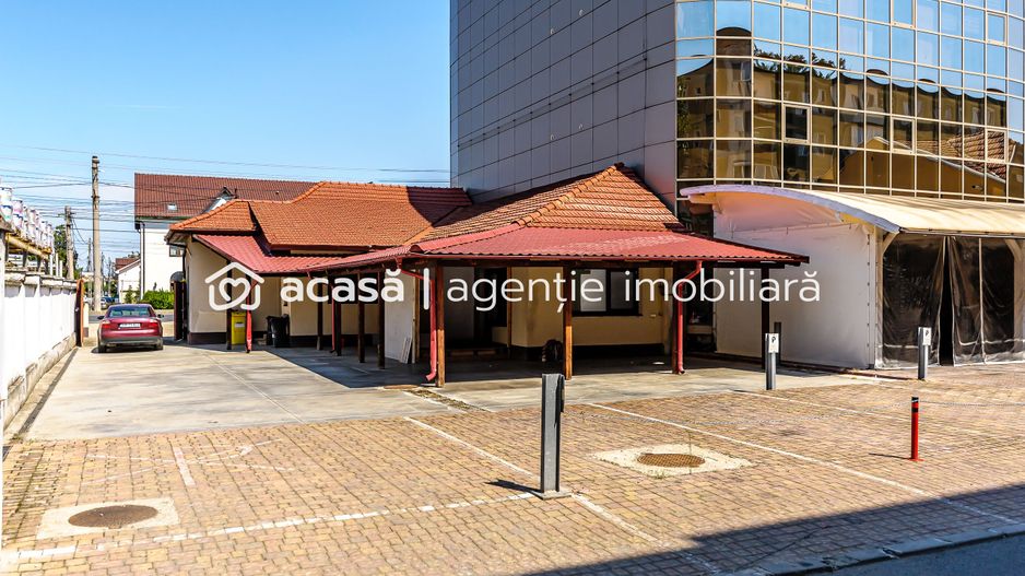 Casă cu destinație comercială Micalaca - Poză 2