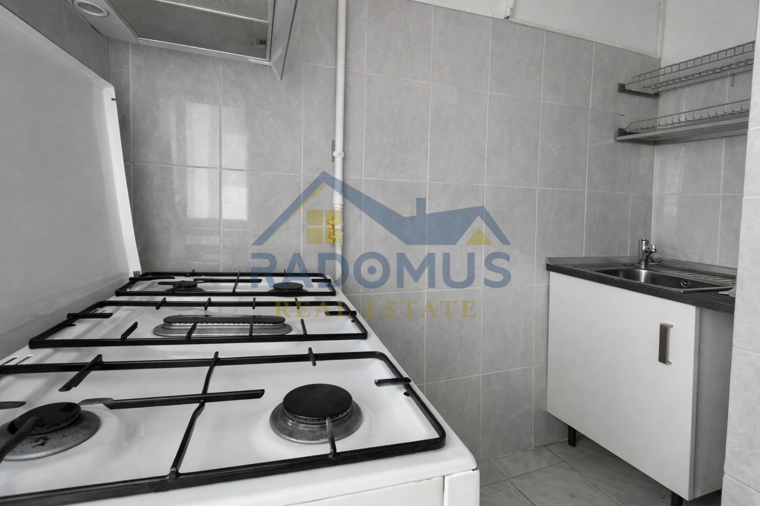 2 camere Vest | Etaj 1 | Mobilat utilat | Balcon închis | 350€ - Poză 6