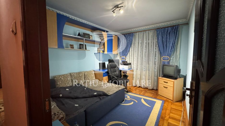 De inchiriat | Apartament cu 3 camere | Oradea - Poză 8