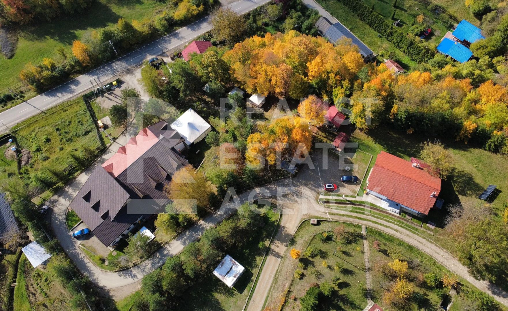 Complex turistic de vânzare în Slănic Moldova - hotel, pensiune - Poză 11