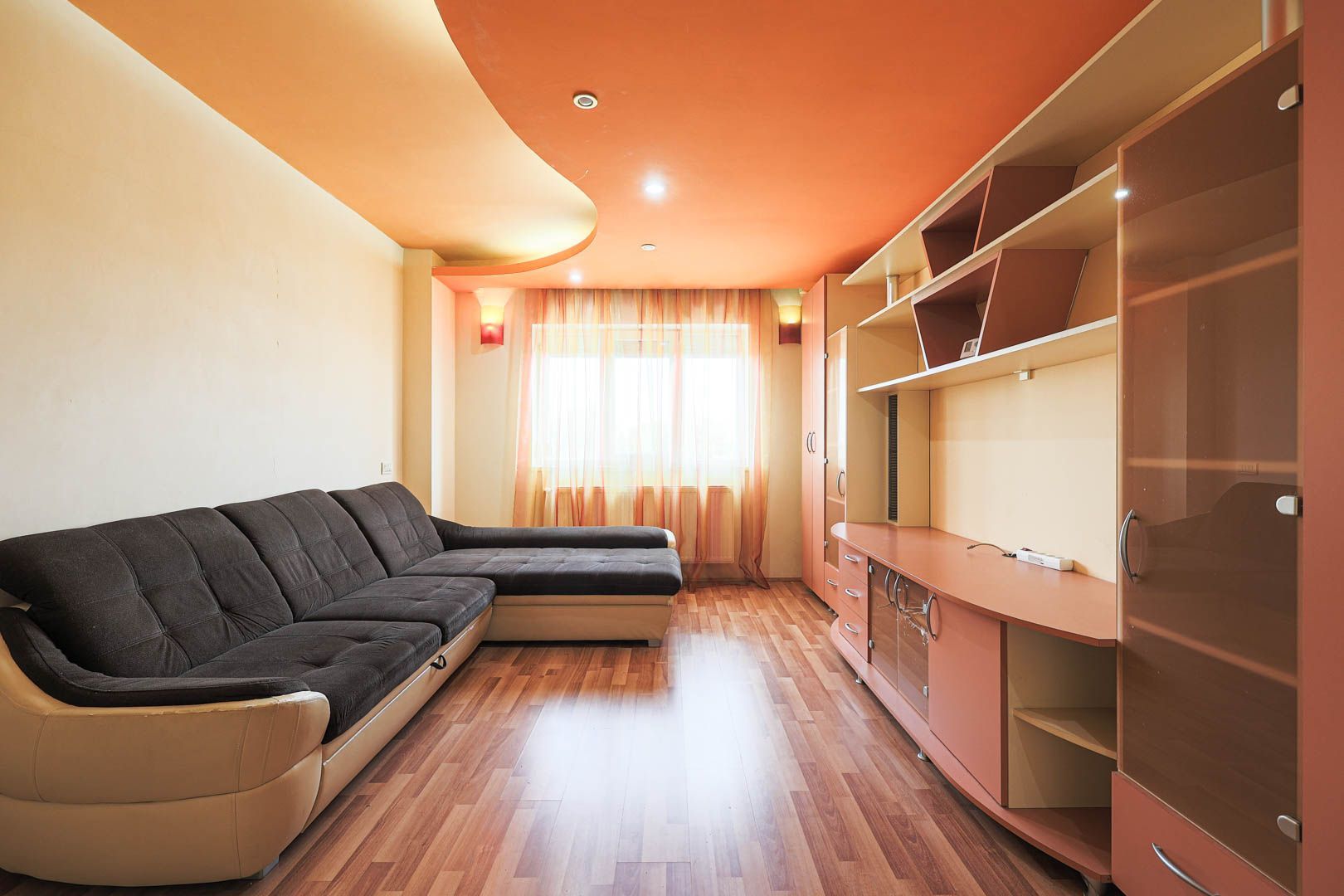 Ap. decomandat cu 3 camere, spațios și luminos, Micalaca, Zona 100 - Poză 8