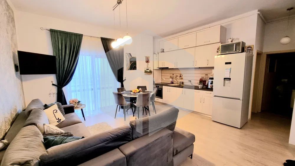 Penthouse de vanzare - Doamna Stanca - 65mpu + Terase 42mp - 3 Camere - Poză 3