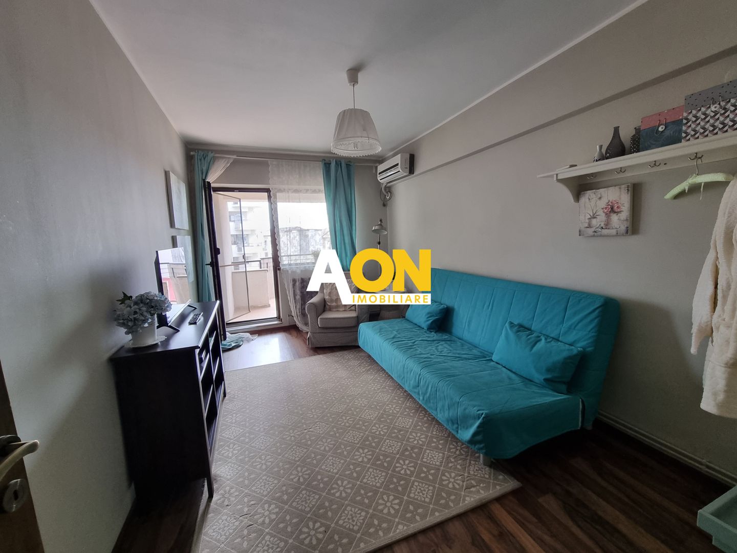 Apartament cu 2 Camere, Decomandat, Zona Parc Cetate - Poză 1