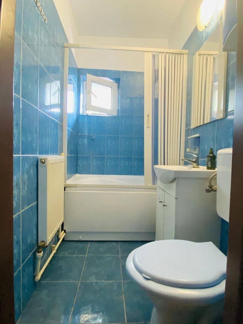 Apartament cu 3 camere, etaj 4, VASLUI zona CENTRU; - Poză 6