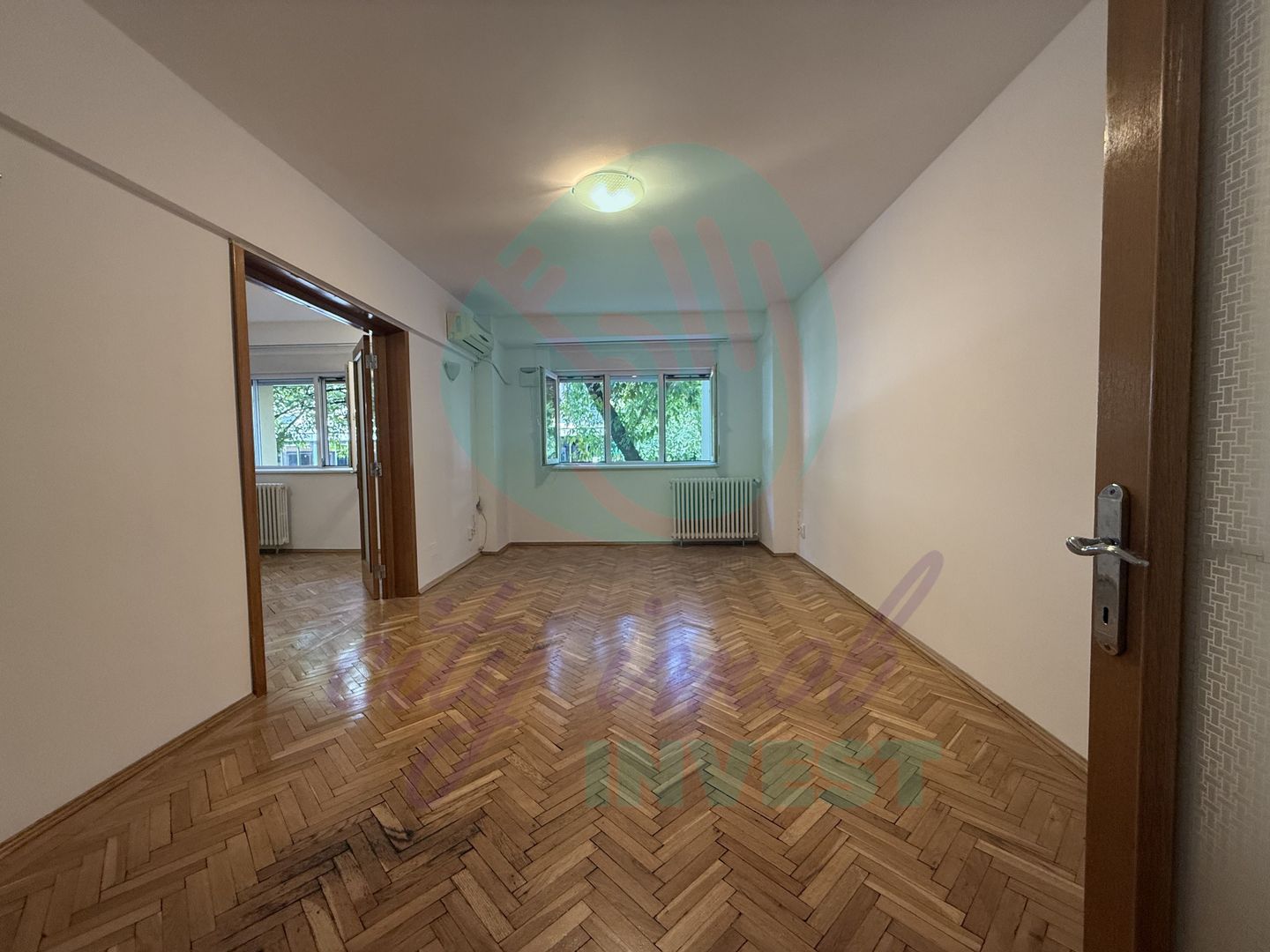 4 camere Decebal – Piața Muncii | Parter ideal firmă | 97 mp - Poză 1
