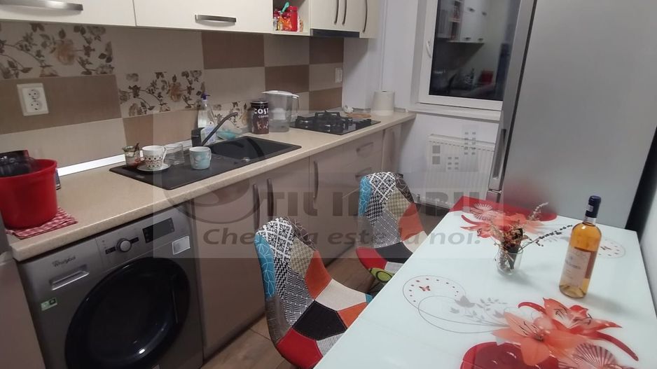 Apartament decomandat - Galata Profi - 2016 ,Etaj 2/3 - 69.000 euro ! - Poză 2