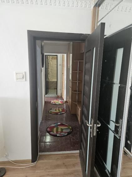 Apartament 2 camere decomandat Crangasi la cateva minute de metrou - Poză 12