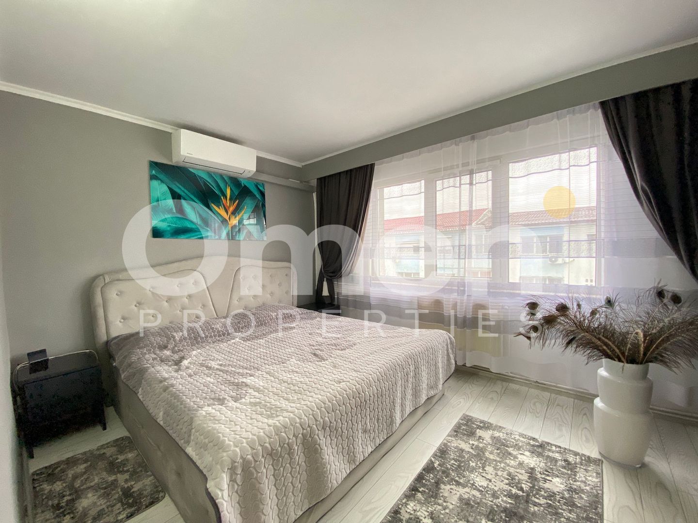 Apartament cu 3 camere, finisat modern, zona bulevardului Bucuresti - Poză 1