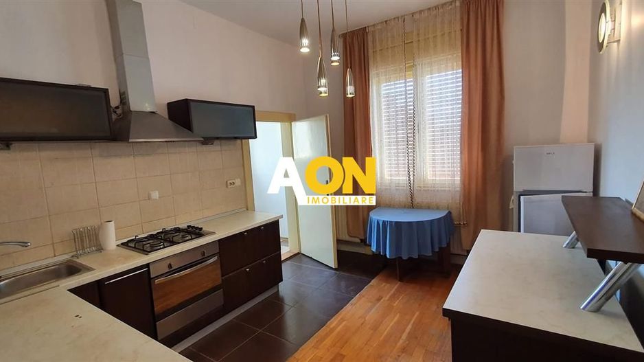 Casa situata ultracentral langa Poarta I a Cetatii Alba Carolina - Poză 9