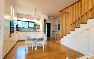 Casă tip duplex de vânzare | Tunari | Acces direct la pădure - Poză 2