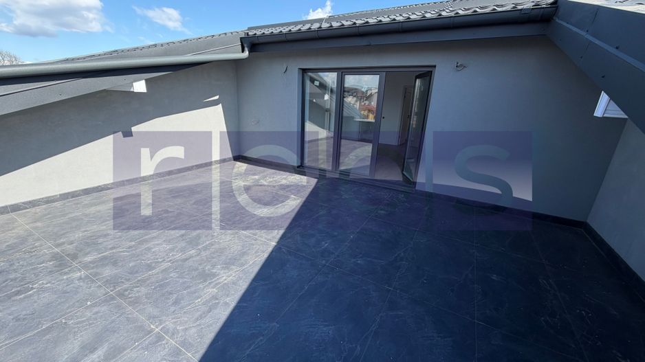 VILA INDIVIDUALA P+1+M | 284 MP UTILI | 5 DORMITOARE | ZONA BUCURESTII NOI - Poză 21