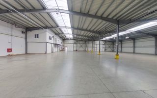 Parc industrial cu platformă betonată lângă A1 - Poză 4