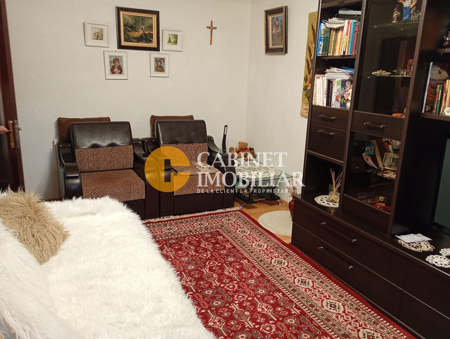 3 camere, decomandat, et.2, bloc '80, Gradinari -Iulius Mall - Poză 2