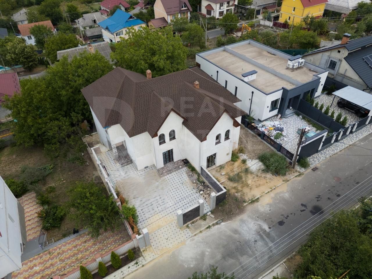 Vânzare, duplex, 3 nivele, str-la Sfîntul Vasile, Codru - Poză 2