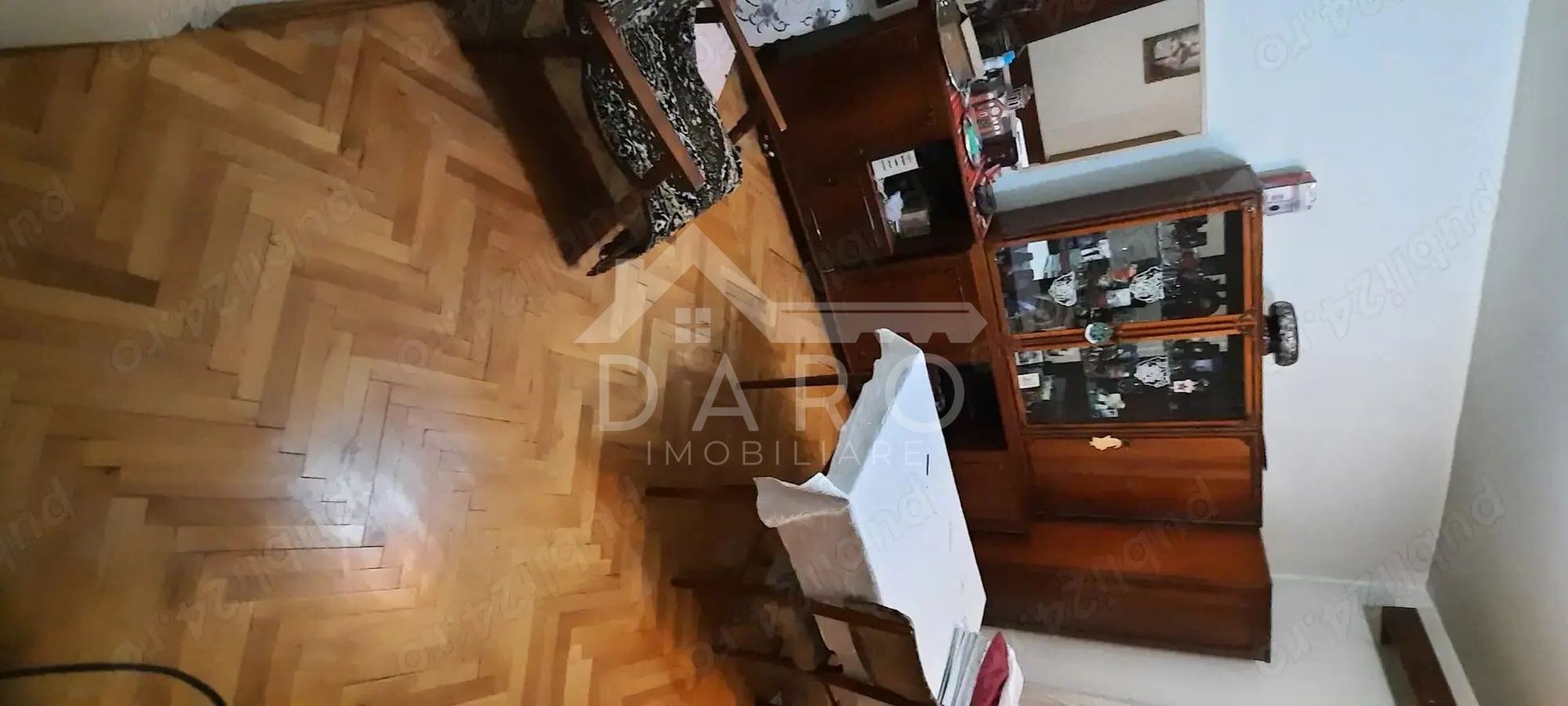 Vanzare apartament cu 3 camere în Cartierul Dâmbu Pietros. - Poză 2