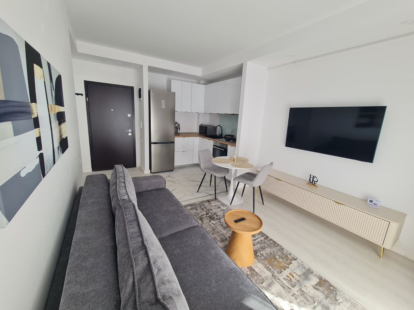 Apartament tip studio de inchiriat - Poză 1